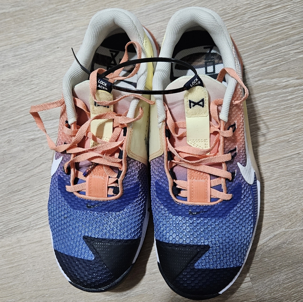 Stylish Women's Multicolor Sneakers